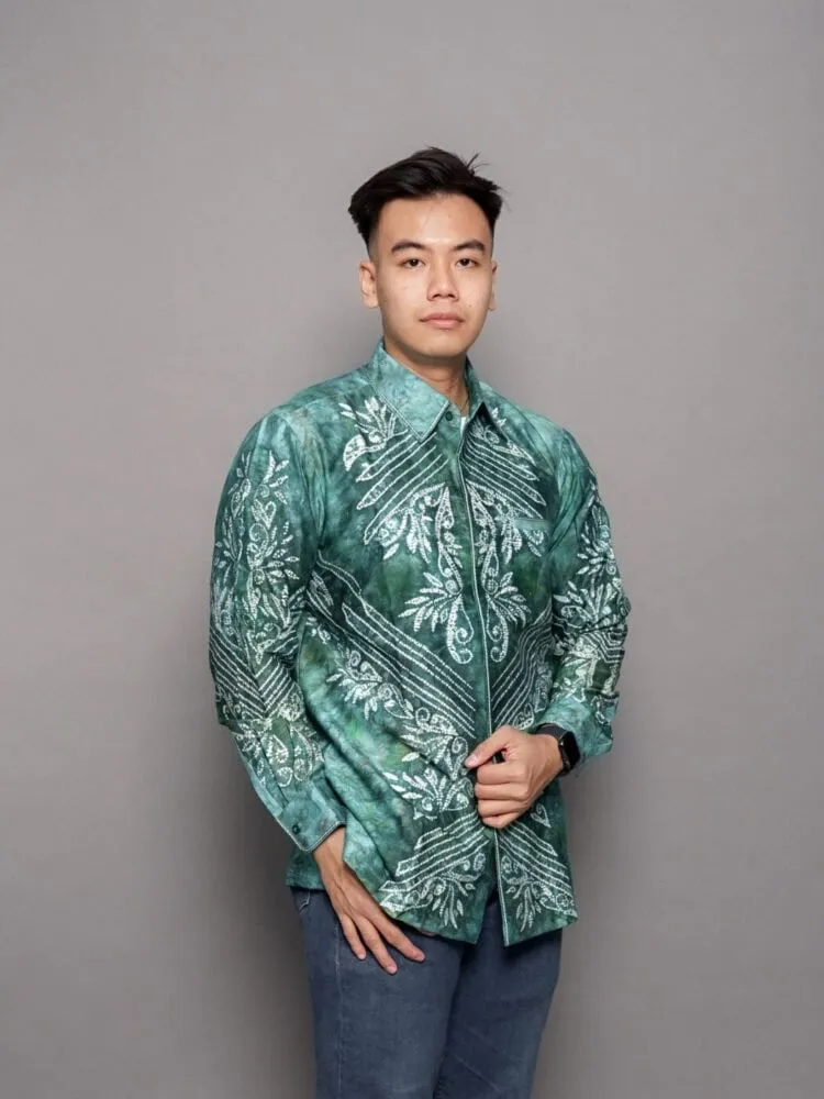 Kemeja Lengan Panjang