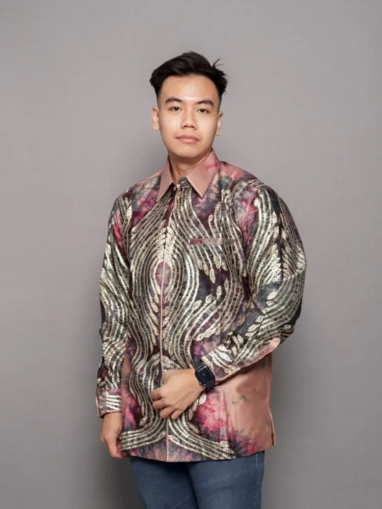 Kemeja Sasirangan Prada